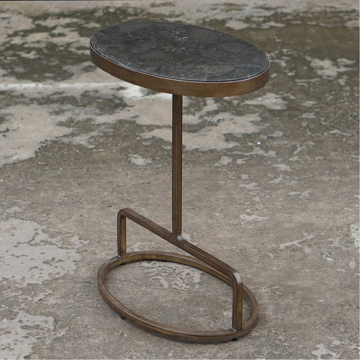 Jessenia Accent Table