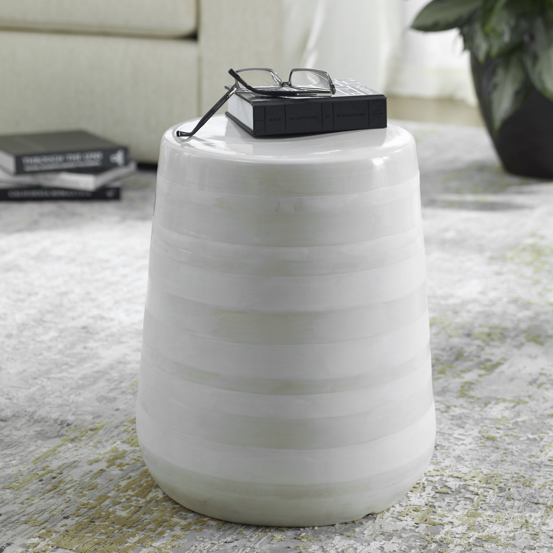 Desert Plains 17 inch Gloss And Matte White Glazes Garden Stool