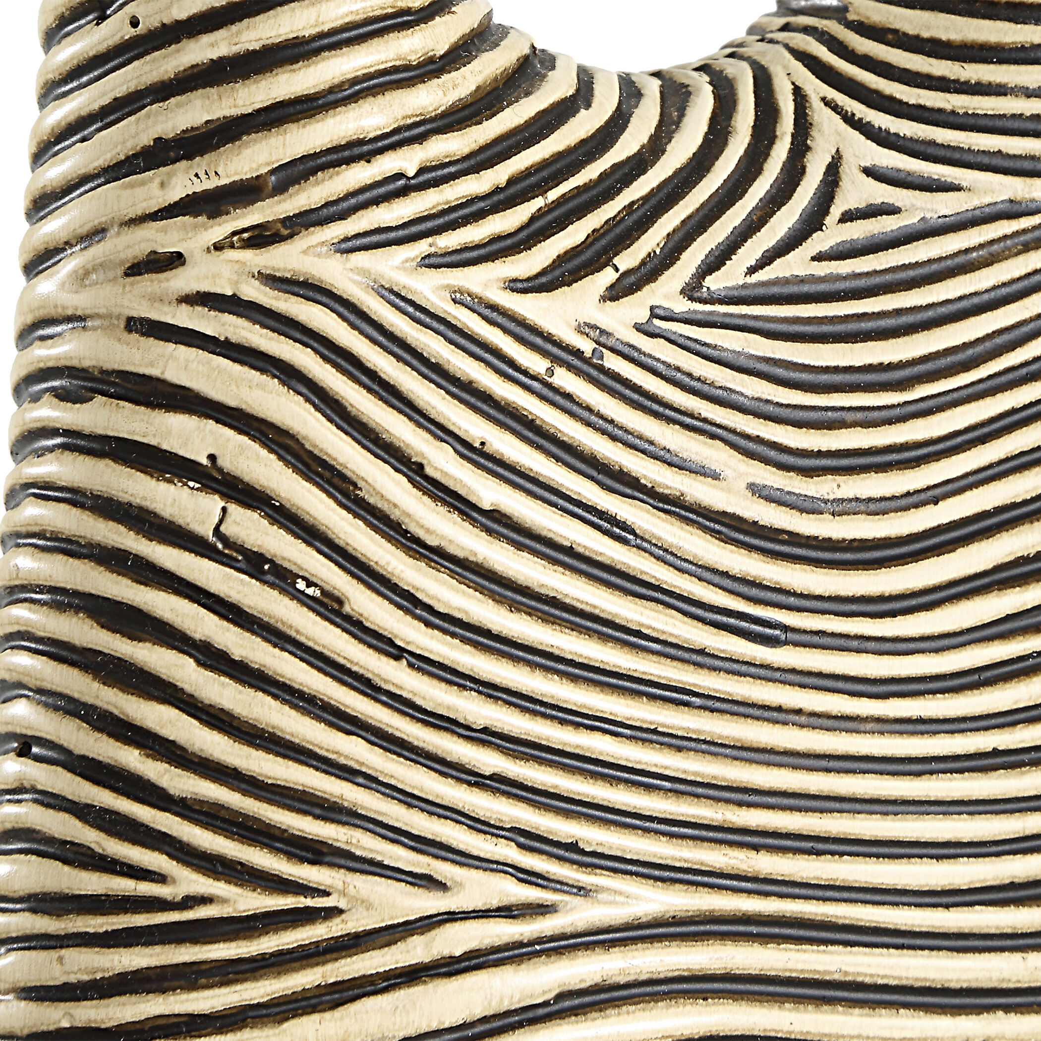 Pochette 27 X 4 inch Sculpture