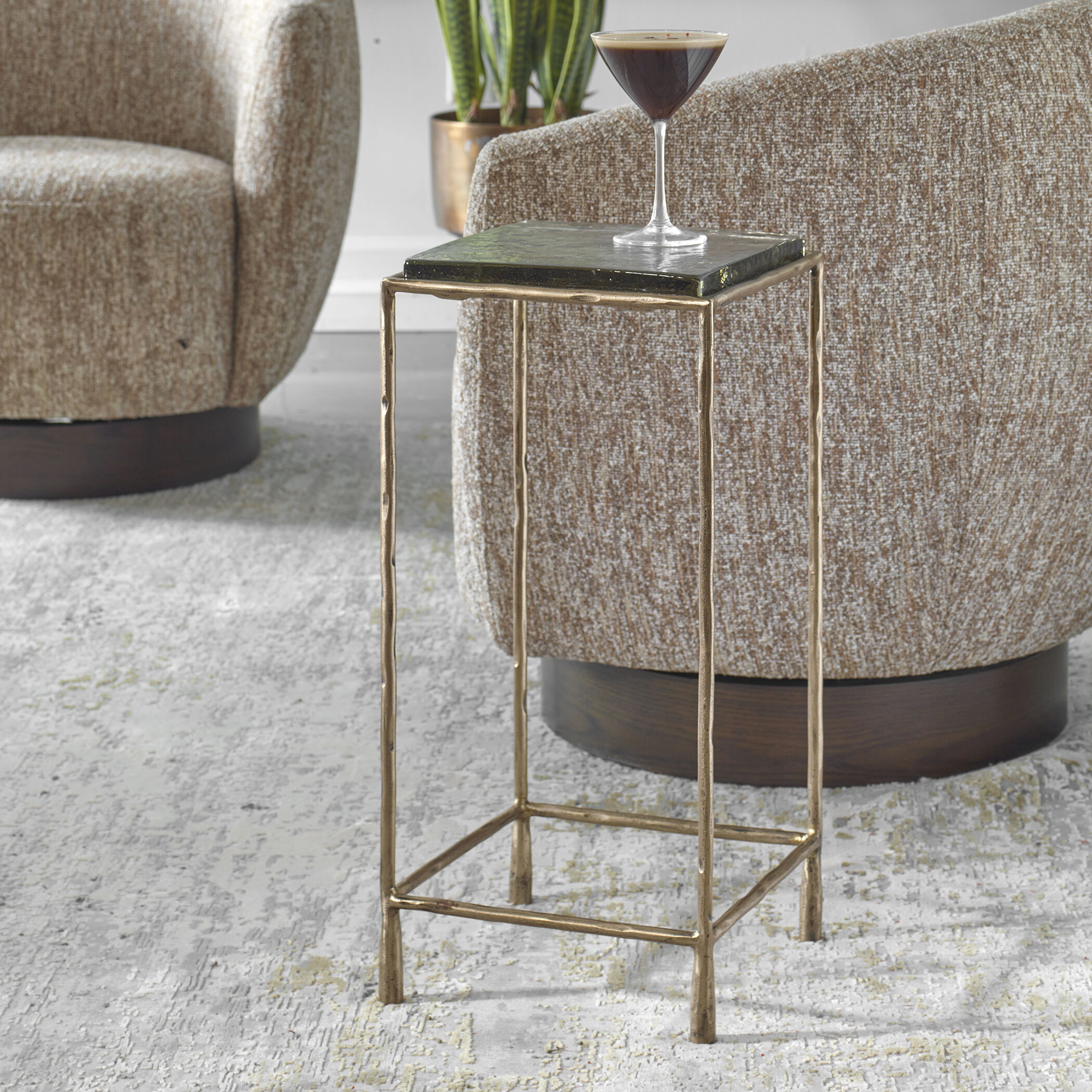 Ovard Accent Table